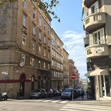 Cacatsu Apartmán *