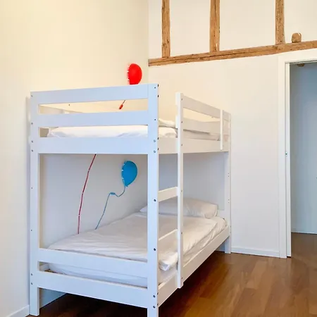 Cacatsu 트리에스테